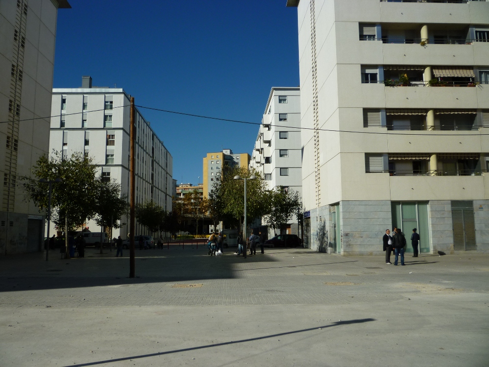 Nous edificis prop de la plaça de Sant Roc Foto: Moisès Jordi
