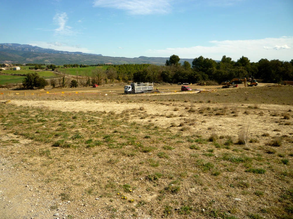 Imatge de les obres des de l'església de Sant Andreu de Linya Foto: MoisèsJordi