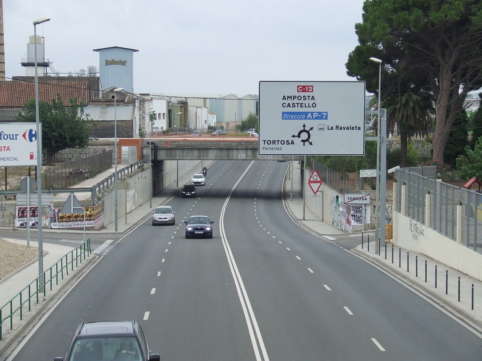 La C-12 a l'alçada de Ferreries Foto: Ximo Barberà(baldana.blogspot.com.es)